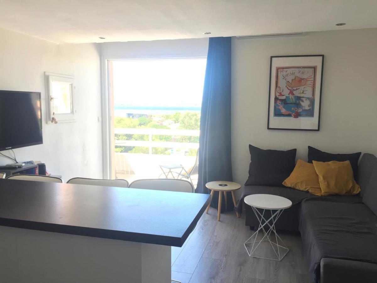 Face A La Mer Avec Piscine A Sète Exteriör bild